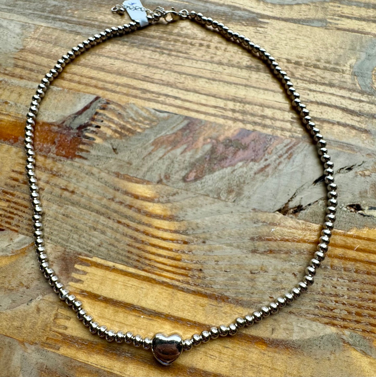 Collar corazón plateado