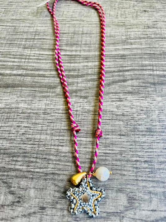 Collar de hilo ByMara